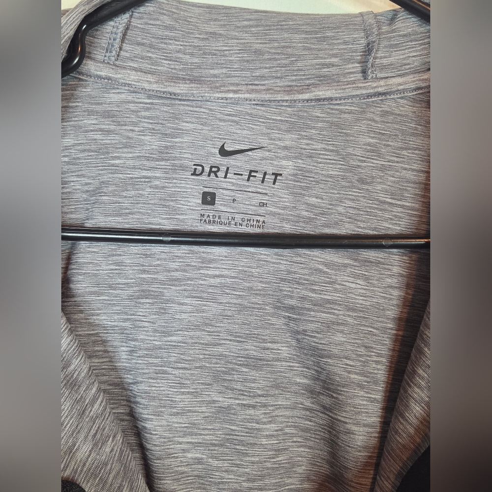 Nike Men's Gray Full-Zip Jacket Size Small - Picture 3 of 13